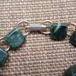Green Stone Necklace and Bracelet Set Photo 6