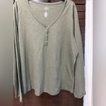 st. john's bay  Sage Long Sleeve Tee size XXL Photo 2