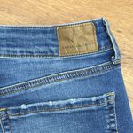 Universal Threads Universal Thread Womens High Rise Short Shorts Raw Hem Denim Cotton Stretch Sz 8 Photo 2