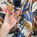 Pleione NWT  Women's‎ L Colorful Tropical Leaf Print Sleeveless Ruffle Blouse Top Photo 2