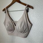 Rhonda Shear cream nude seamless bralette bra 3X Photo 1