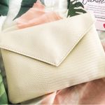 Ipsy Ivory Faux Snakeskin Glam Cosmetic Bag Photo 7