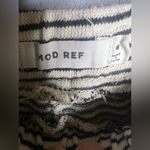 Mod Ref  stripped shorts and top lounge set in size Medium. Photo 10