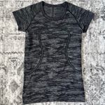Lululemon  Swiftly Tech Short Sleeve Crew Photo 1