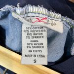 Times Two Women’s Light Rinse Cuffed Over-Belly Maternity Capri Jeans Small NWT Photo 4