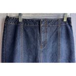 The Limited  Medium Wash denim pencil skirt, size‎ 4, princess seams midi length Photo 1