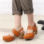 Dansko Thea Clogs Orange Leather Wooden Platform Clog Sandals Size 39/ US 8.5 Photo 1