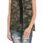 Love Tree Sleeveless Camo Zip Up Vest Photo 0
