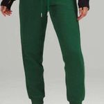 Lululemon Scuba Joggers Everglade Green 0 Photo 4