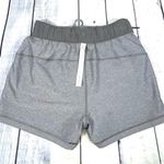 Lululemon On The Fly Short *2.5"
Heathered Slate in a size 2 Photo 3