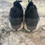 Under Armour  HOVR Phantom‎ SE Women’s size 8.5 Photo 2