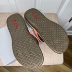 Vionic Cassandra Coral Pink and Tan Sandals Thong Leather size 6 comfortable Photo 2