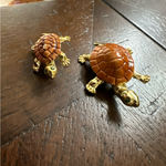 Vintage (2) Turtle Brown Shell Green Eyes Gold‎ Tone Pin Brooch Set Photo 3