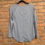 Athleta Women Small Chanti Top Gray Striped Long Sleeve Athletic Tee Performance Photo 2