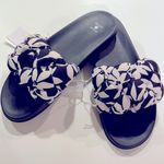 Shade & Shore  Andrea Black and White Floral Women's size 11 Slide Sandals Photo 0