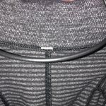 Lululemon  ATHLETICA 2/3 Zip Pullover Gray sweatshirt athletic wear thumb holes​​ Photo 5