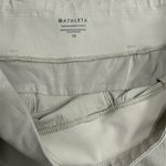 Athleta  Trekkie North Short Khaki Size 18 Photo 4