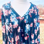 A pea in the pod  Sheer Floral Button Down Maternity Blouse Size L Photo 5