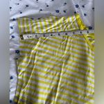 Gap Women's Cap Sleeve Medium Basic T Shirt Yellow White Grey Stripes. Photo 4
