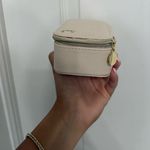 Travel jewelry case (letter T) Tan Photo 1