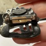 Lot Of 2 Pewter Silver Tone Brooch / Tack Lapel Pin Flower Basket / Garden Cart Photo 4