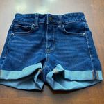Aero ladies shorts are a size 00. Blue Photo 0