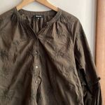 Madewell  Embroidered Bubble-Sleeve Shirt Photo 5