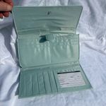 Source Unknown Green Wallet with Infinity Clasp Photo 11