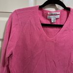 Women’s pursuits, ltd. Cashmere sweater long sleeve vneck pink size medium Photo 1