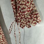 Horror Vacui Elena Scalloped Floral Photo 7