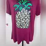 Maroon Short Sleeve T Shirt with Golden Pineapple on Front Size XL Red Photo 3