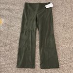 Athleta NWT Petite Delancey Straight Leg Pant Sz LP Photo 3