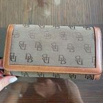 Dooney & Bourke Wallet Photo 0