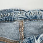 American Eagle  Women 4 Skater Denim 6" Short Light Wash Distressed Baggy Fit Photo 2