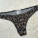 Reformation  - Leopard Print Bikini Size L Photo 4