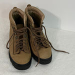 Women’s Bass Hiking Boots – Size 7.5 see pictures for wear Tan Photo 0