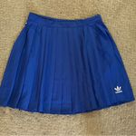 Adidas blue pleated sporty mini skirt NWT Photo 4