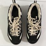 Skechers  shape up walking shoes black and white leather size 8 Photo 3