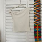 H&M  Off-The-Shoulder Top White Photo 2