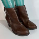 Charlotte Russe Brown faux leather Women's Boots Zippers On Both Sides size 7 Photo 5