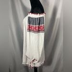 Wrangler  Women’s White Blue Red Embroidered Boho Pheasant Off Shoulder Top XL Photo 8