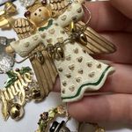 Christmas Holiday Brooch Pins Lot Of 17 For Crafts Projects Or Repair Photo 9