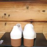 Melissa  Womens 6 White Brown Mid Pump Shoes Photo 7