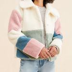 Vigoss NWT  Colorblock Fuzzy Jacket Photo 0