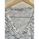 Rails Pocket V - Ivory Short Sleeve T Shirt NEW Grey Animal Print Photo 2