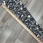 Lilly Pulitzer  Lexletic Weekender Crop Midi Leggings Zebras Print XS Photo 11