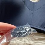Tommy Hilfiger EUC strapless molded bra Photo 2