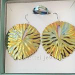 Metallic Earring & Ring Set Green Photo 4