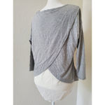 Verve Ami  Gray Solid Knit Blouse Top womens Size Medium M‎ White Petal High Low Photo 4