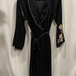 Jones New York Vintage 90’s black silky maxi robe tan floral embroidery pockets Photo 0